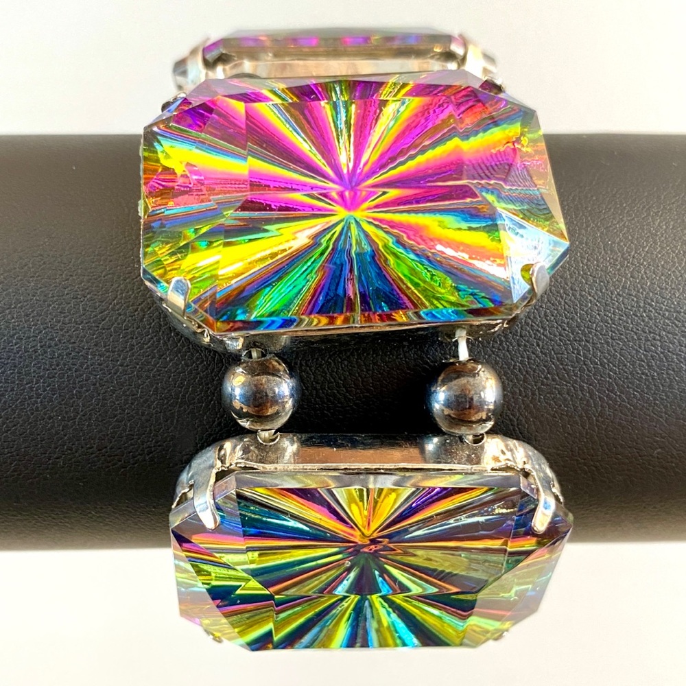 Elegant Silver Bracelet Jewelry
